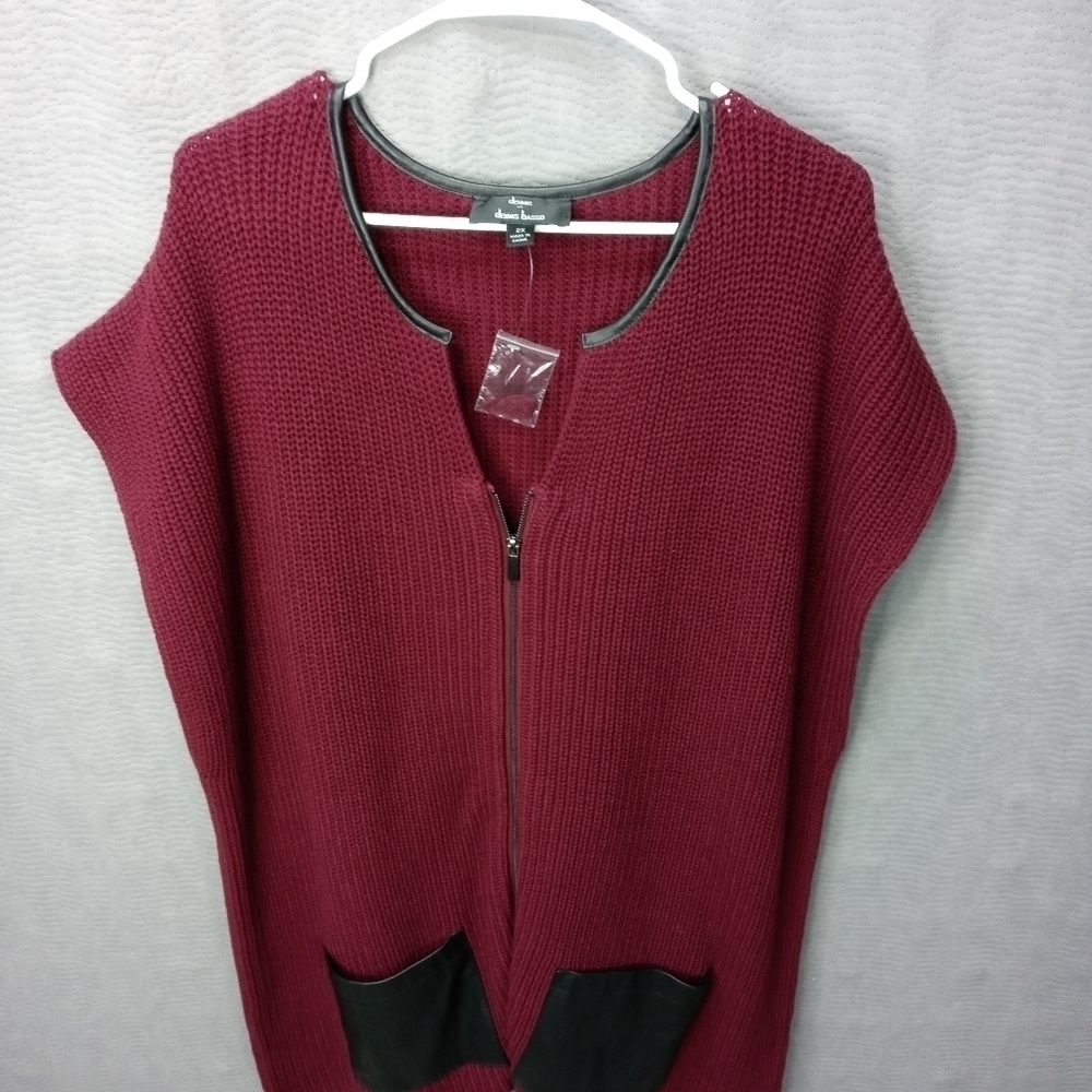 Dennis by Dennis Basso Burgundy/Red Knit Vest
Plu